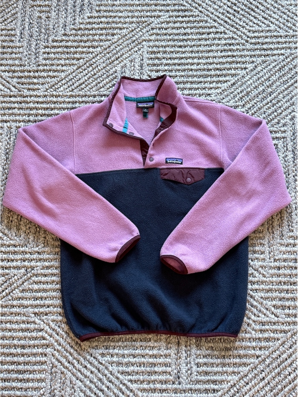 Patagonia Synchilla Fleece Pullover Jacket Medium Pink and Black